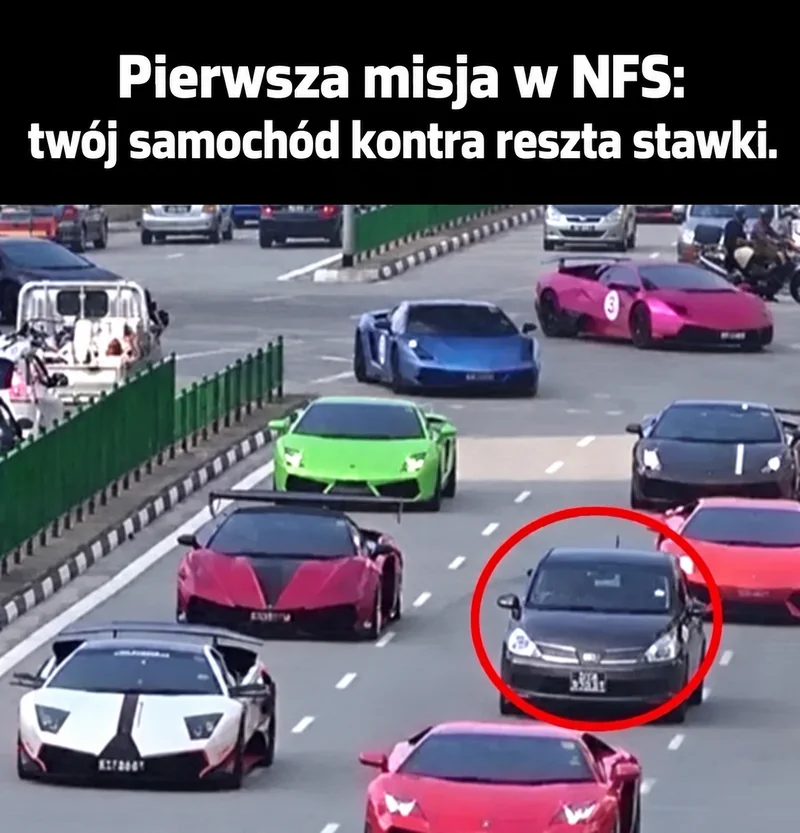 Zwykły szary samochód zaznaczony czerwonym kółkiem jedzie pośród supersamochodów. Napis: „Pierwsza misja w NFS: twój samochód kontra reszta stawki.”